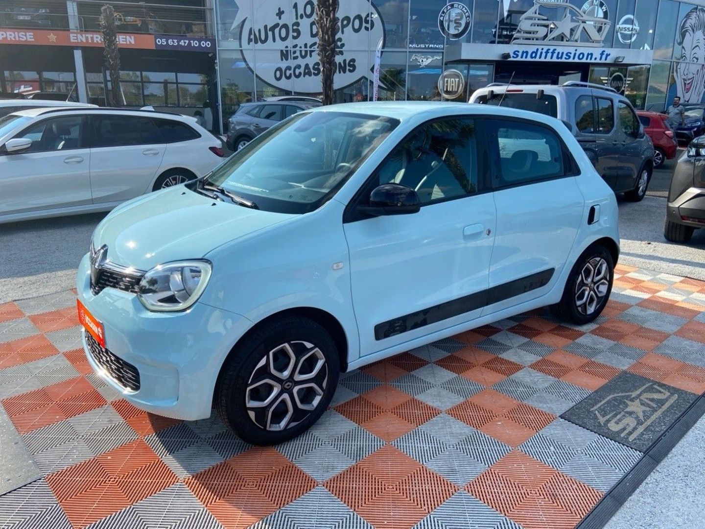 RENAULT TWINGO SCe 65 EQUILIBRE Ecran Clim auto 1°Main